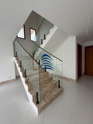 Imagem Casa com 5 Quartos à Venda, 206 m² em Buraquinho - Lauro De Freitas Imagem Casa com 5 Quartos à Venda, 206 m² em Buraquinho - Lauro De Freitas