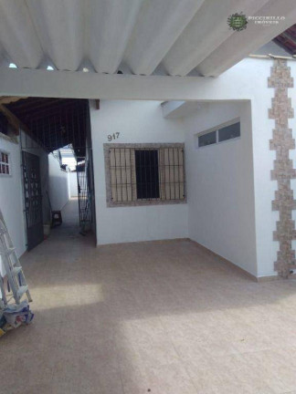Imagem Casa com 2 Quartos à Venda, 180 m² em Maracanã - Praia Grande Imagem Casa com 2 Quartos à Venda, 180 m² em Maracanã - Praia Grande