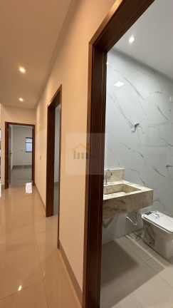 Imagem Casa com 3 Quartos à Venda, 117 m² em Setor Garavelo - Goiânia Imagem Casa com 3 Quartos à Venda, 117 m² em Setor Garavelo - Goiânia