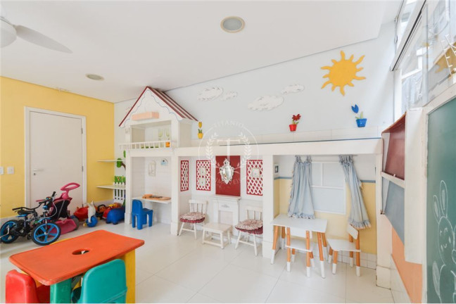 Imagem Apartamento com 3 Quartos à Venda, 174 m² em Pinheiros - São Paulo Imagem Apartamento com 3 Quartos à Venda, 174 m² em Pinheiros - São Paulo