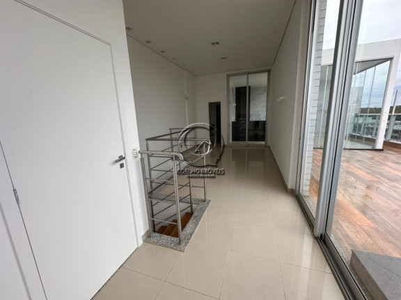 Imagem Apartamento com 3 Quartos à Venda, 211 m² em Noroeste - Brasília