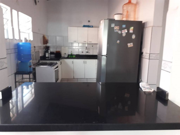 Imagem Casa com 3 Quartos à Venda, 150 m² em Caicara - Praia Grande Imagem Casa com 3 Quartos à Venda, 150 m² em Caicara - Praia Grande