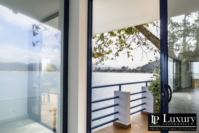 Imagem Casa de Condomínio com 3 Quartos à Venda, 181 m² em Parque Enseada - Guarujá Imagem Casa de Condomínio com 3 Quartos à Venda, 181 m² em Parque Enseada - Guarujá