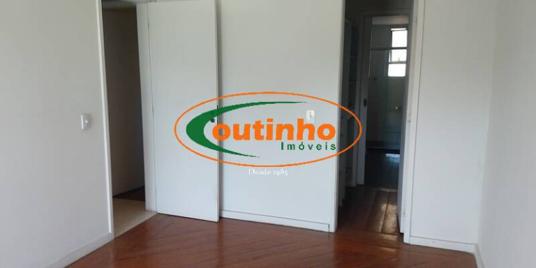 Imagem Apartamento com 2 Quartos à Venda, 98 m² em Maracanã - Rio De Janeiro Imagem Apartamento com 2 Quartos à Venda, 98 m² em Maracanã - Rio De Janeiro