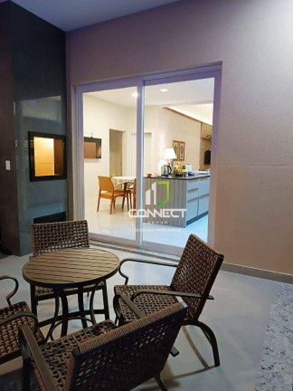 Imagem Casa com 3 Quartos à Venda, 158 m² em Centro - Camboriú Imagem Casa com 3 Quartos à Venda, 158 m² em Centro - Camboriú