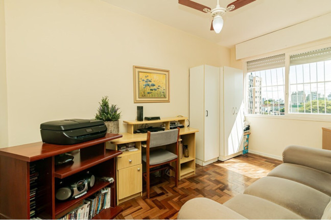 Imagem Apartamento com 2 Quartos à Venda, 58 m² em Vila Ipiranga - Porto Alegre Imagem Apartamento com 2 Quartos à Venda, 58 m² em Vila Ipiranga - Porto Alegre