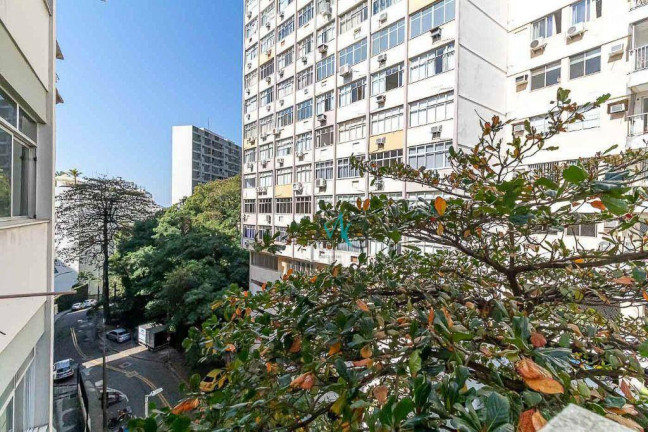 Imagem Apartamento com 4 Quartos à Venda, 155 m² em Lagoa - Rio De Janeiro Imagem Apartamento com 4 Quartos à Venda, 155 m² em Lagoa - Rio De Janeiro