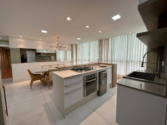 Imagem Apartamento com 4 Quartos à Venda, 132 m² em Pioneiros - Balneário Camboriú Imagem Apartamento com 4 Quartos à Venda, 132 m² em Pioneiros - Balneário Camboriú