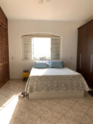 Imagem Chácara com 4 Quartos à Venda, 2.000 m² em Guarulhos