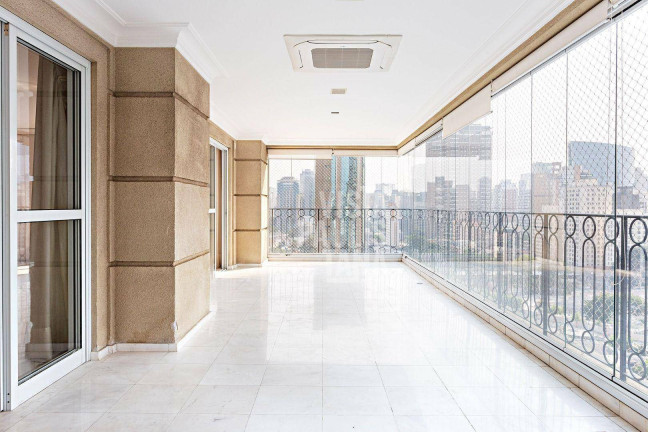 Apartamento com 2 Quartos para Alugar, 276 m² em Vila Nova Conceição - São Paulo
