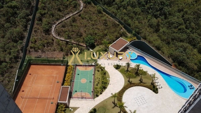 Imagem Imóvel com 4 Quartos à Venda, 244 m² em Belvedere - Belo Horizonte Imagem Imóvel com 4 Quartos à Venda, 244 m² em Belvedere - Belo Horizonte