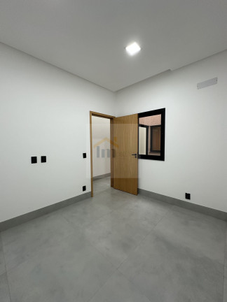 Imagem Casa com 3 Quartos à Venda, 151 m² em Jardim Presidente - Goiânia