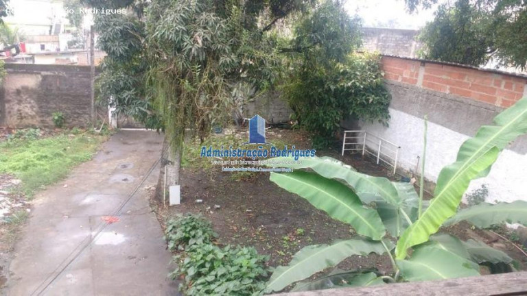 Imagem Casa com 3 Quartos à Venda, 750 m² em Laranjal - São Gonçalo Imagem Casa com 3 Quartos à Venda, 750 m² em Laranjal - São Gonçalo