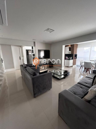 Apartamento com 3 Quartos à Venda, 116 m²