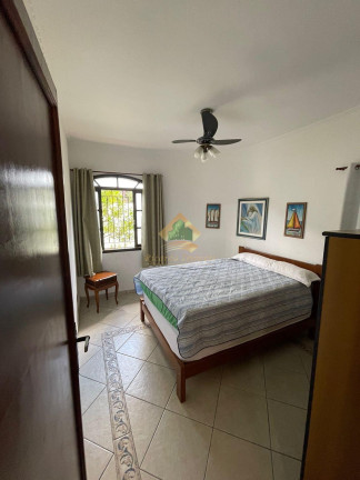 Imagem Casa com 3 Quartos à Venda, 214 m² em Barra Da Lagoa - Ubatuba