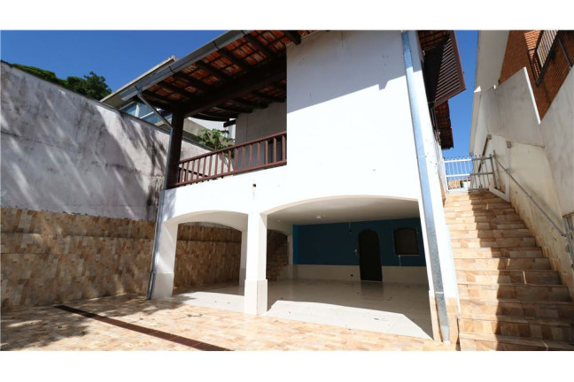 Imagem Casa com 4 Quartos à Venda, em Morumbi - São Paulo Imagem Casa com 4 Quartos à Venda, em Morumbi - São Paulo