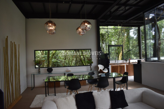 Imagem Casa com 4 Quartos à Venda, 192 m² em Região Da Vila Inglesa - Campos Do Jordão