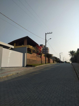 Imagem Casa com 3 Quartos à Venda, 250 m² em Itacolomi - Balneário Piçarras Imagem Casa com 3 Quartos à Venda, 250 m² em Itacolomi - Balneário Piçarras