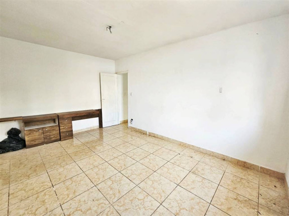 Imagem Kitnet à Venda, 10 m² em Boqueirao - Praia Grande Imagem Kitnet à Venda, 10 m² em Boqueirao - Praia Grande