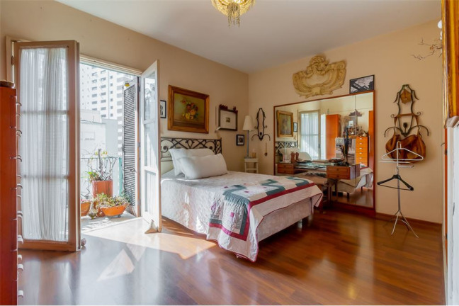 Imóvel com 3 Quartos à Venda,  em Higienópolis - São Paulo