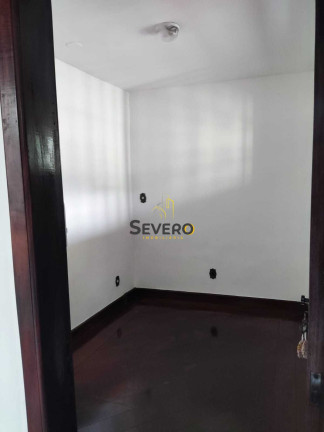 Imagem Casa com 4 Quartos à Venda, 500 m² em Centro - São Gonçalo