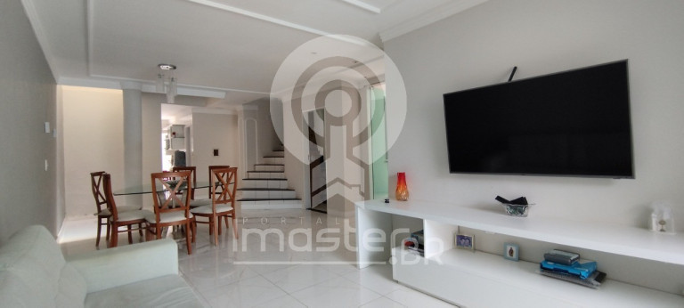 Imagem Casa com 5 Quartos à Venda, 175 m² em Edson Queiroz - Fortaleza