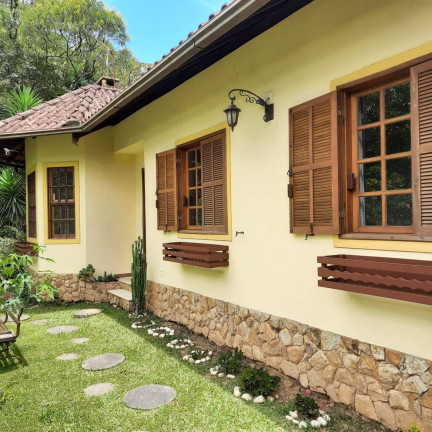 Imagem Casa com 3 Quartos à Venda, em Debossan - Nova Friburgo Imagem Casa com 3 Quartos à Venda, em Debossan - Nova Friburgo