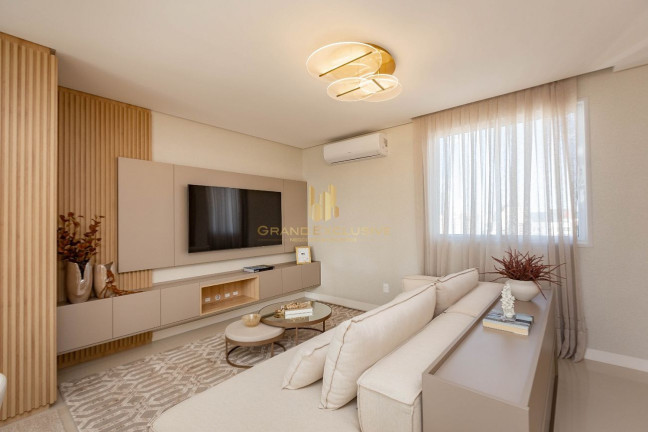 Imagem Cobertura com 3 Quartos à Venda, 242 m² em Centro - Balneário Camboriú