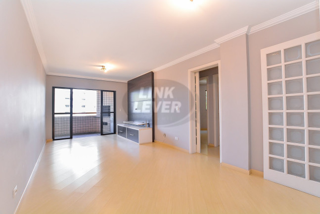 Imagem Apartamento com 3 Quartos à Venda, 92 m² em Bacacheri - Curitiba