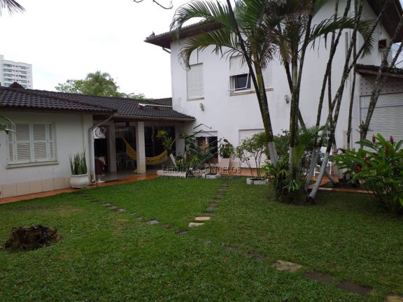 Imagem Casa com 4 Quartos à Venda, 936 m² em Balneario Florida - Praia Grande Imagem Casa com 4 Quartos à Venda, 936 m² em Balneario Florida - Praia Grande