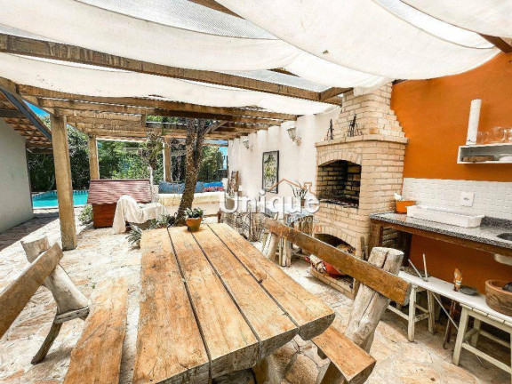 Imagem Casa com 3 Quartos à Venda, 180 m² em Ferradura - Armação Dos Búzios Imagem Casa com 3 Quartos à Venda, 180 m² em Ferradura - Armação Dos Búzios