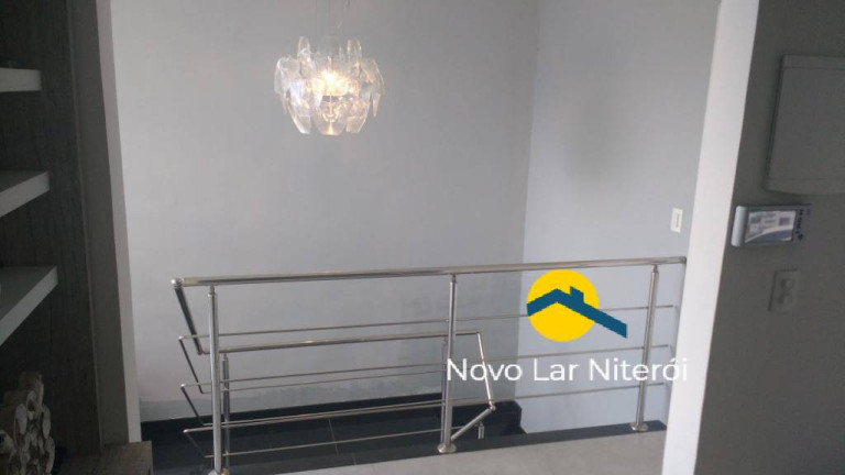 Imagem Casa com 3 Quartos à Venda, 300 m² em São Francisco - Niterói Imagem Casa com 3 Quartos à Venda, 300 m² em São Francisco - Niterói