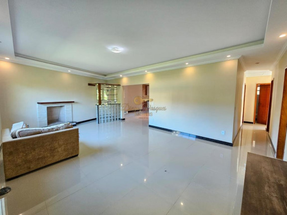 Imagem Casa com 4 Quartos à Venda, 220 m² em Vargem Grande - Teresópolis Imagem Casa com 4 Quartos à Venda, 220 m² em Vargem Grande - Teresópolis