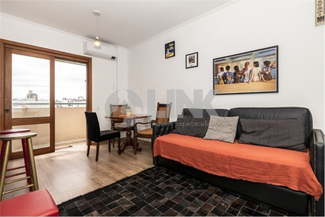 Imagem Apartamento com 1 Quarto à Venda, 57 m² em Independência - Porto Alegre Imagem Apartamento com 1 Quarto à Venda, 57 m² em Independência - Porto Alegre