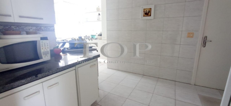 Imagem Apartamento com 4 Quartos à Venda, 120 m² em Pitangueiras - Guarujá Imagem Apartamento com 4 Quartos à Venda, 120 m² em Pitangueiras - Guarujá