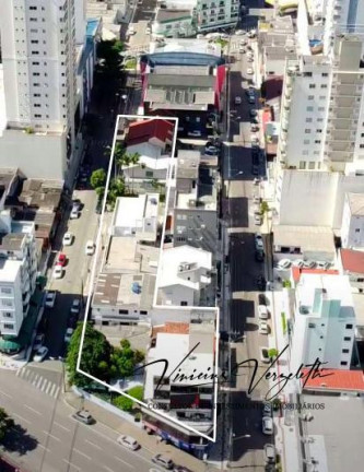 Imagem Imóvel com 3 Quartos à Venda, 125 m² em Centro - Balneário Camboriú Imagem Imóvel com 3 Quartos à Venda, 125 m² em Centro - Balneário Camboriú