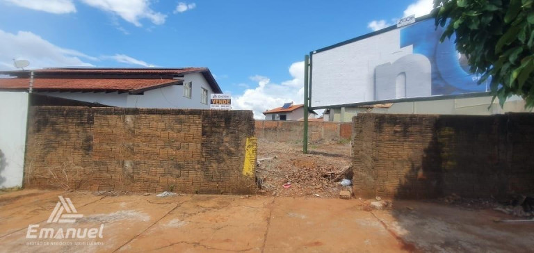 Imagem Terreno à Venda, 450 m² em Jardim Autonomista - Campo Grande Imagem Terreno à Venda, 450 m² em Jardim Autonomista - Campo Grande