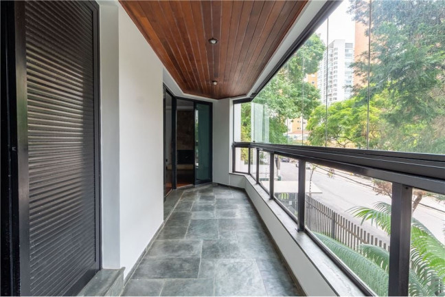 Imagem Apartamento com 4 Quartos à Venda, 172 m² em Moema - São Paulo Imagem Apartamento com 4 Quartos à Venda, 172 m² em Moema - São Paulo