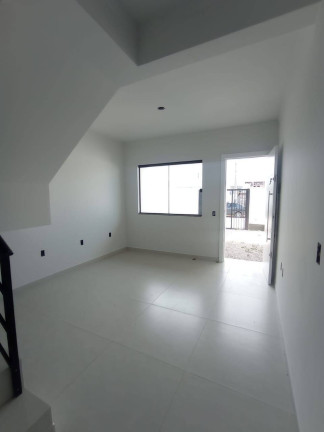Imagem Casa com 2 Quartos à Venda, 68 m² em Dom Geraldo - Tijucas Imagem Casa com 2 Quartos à Venda, 68 m² em Dom Geraldo - Tijucas