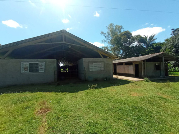 Imagem Fazenda à Venda, 950 m² em Cuiabá Imagem Fazenda à Venda, 950 m² em Cuiabá