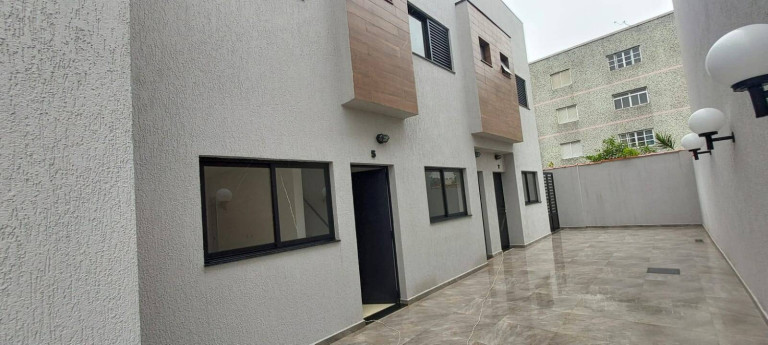 Imagem Sobrado com 2 Quartos à Venda, 83 m² em Vila Anhanguera - Mongaguá Imagem Sobrado com 2 Quartos à Venda, 83 m² em Vila Anhanguera - Mongaguá