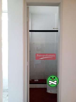 Imagem Apartamento com 1 Quarto à Venda, em Mosela - Petrópolis Imagem Apartamento com 1 Quarto à Venda, em Mosela - Petrópolis