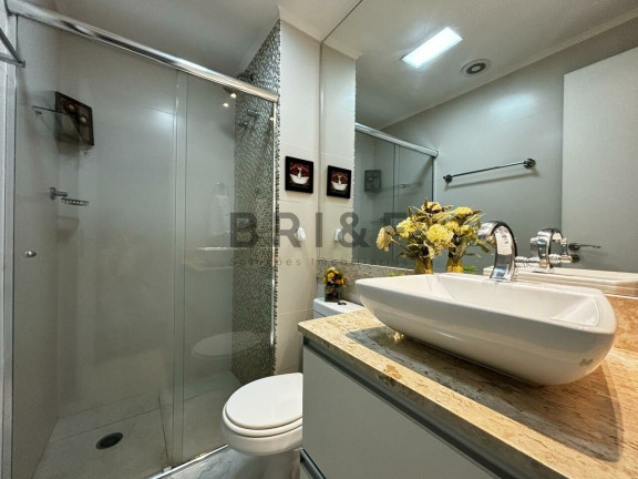 Imagem Apartamento com 3 Quartos à Venda, 81 m² em Vila Isa - São Paulo Imagem Apartamento com 3 Quartos à Venda, 81 m² em Vila Isa - São Paulo