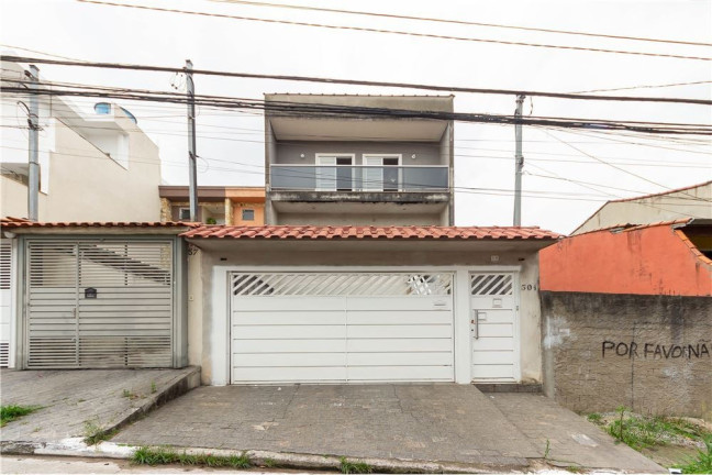 Casa com 3 Quartos à Venda,  em Cidade Líder - São Paulo