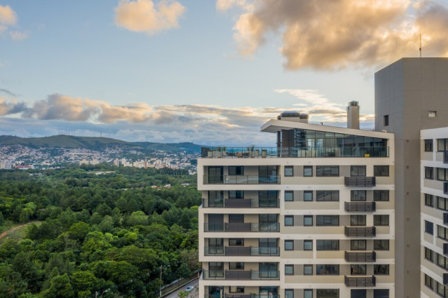 Imagem Imóvel com 2 Quartos à Venda, 67 m² em Petrópolis - Porto Alegre Imagem Imóvel com 2 Quartos à Venda, 67 m² em Petrópolis - Porto Alegre