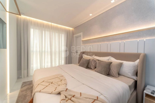 Imagem Apartamento com 4 Quartos à Venda, 198 m² em Meia Praia - Itapema Imagem Apartamento com 4 Quartos à Venda, 198 m² em Meia Praia - Itapema