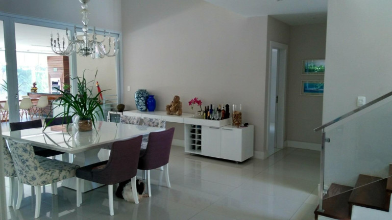 Imagem Casa de Condomínio com 5 Quartos à Venda, 550 m² em Catu De Abrantes - Camaçari