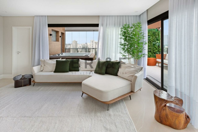 Apartamento com 3 Quartos à Venda, 265 m² em Brooklin - São Paulo