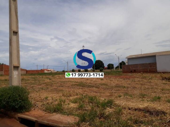 Imagem Terreno à Venda, 300 m² em Centro - Ouroeste Imagem Terreno à Venda, 300 m² em Centro - Ouroeste
