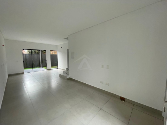 Sobrado com 3 Quartos à Venda, 116 m² em Volta Ao Mundo I - Itapoá